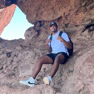 Meet your Posher, Bobby